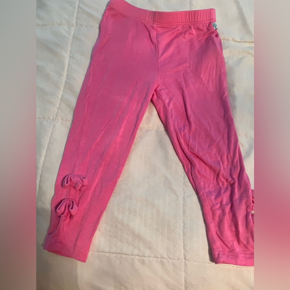 Posh peanut soft leggings! Bamboo material